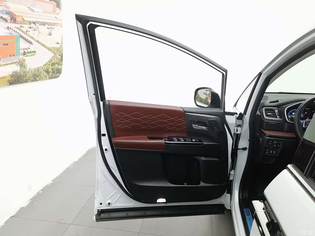 Honda Elysion, 2024 8