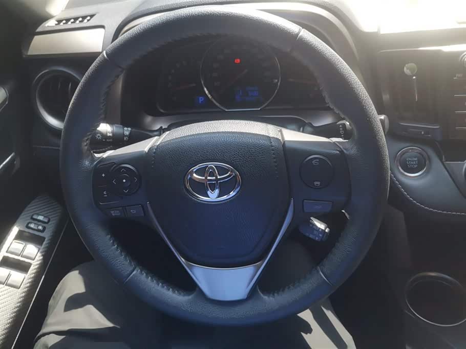 Toyota RAV4 Rongfang