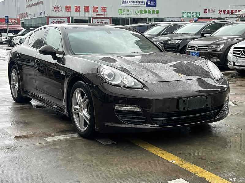 Porsche Panamera, 2013 3