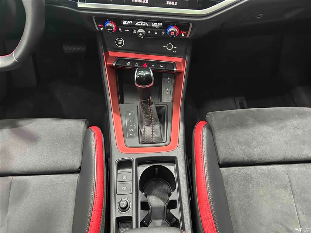 Audi Q3, 2023 все фото