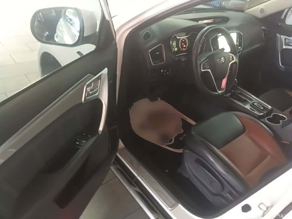 Geely X6, 2017 16