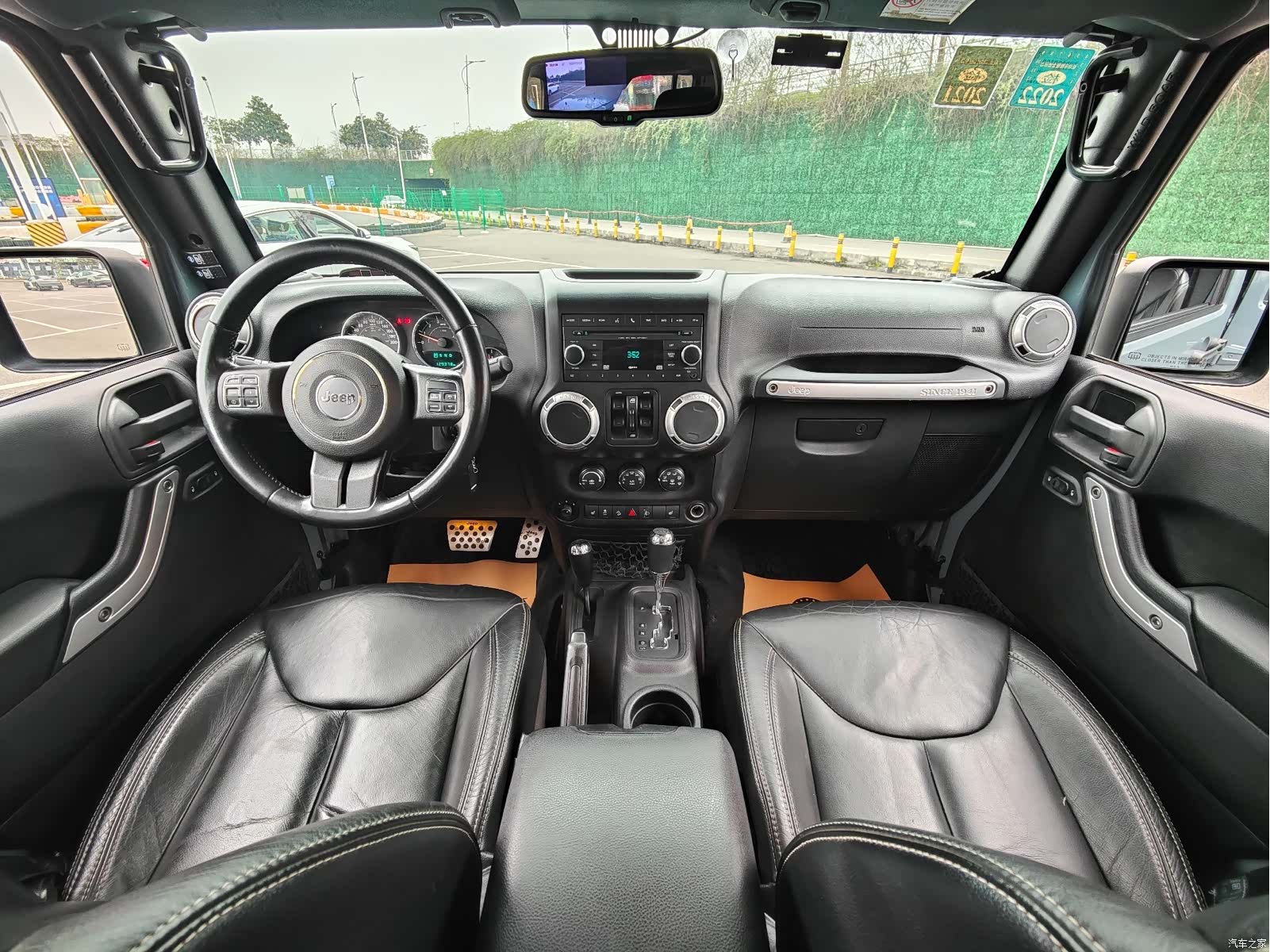 Jeep Wrangler, 2015 23