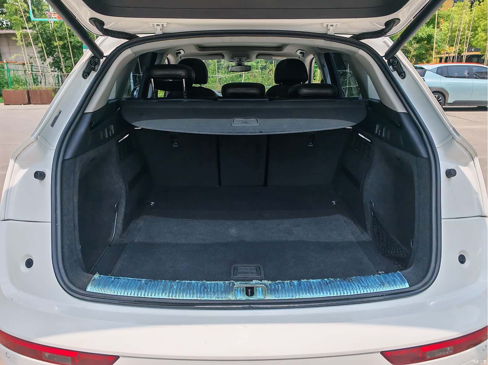 Audi Q5L, 2019 10