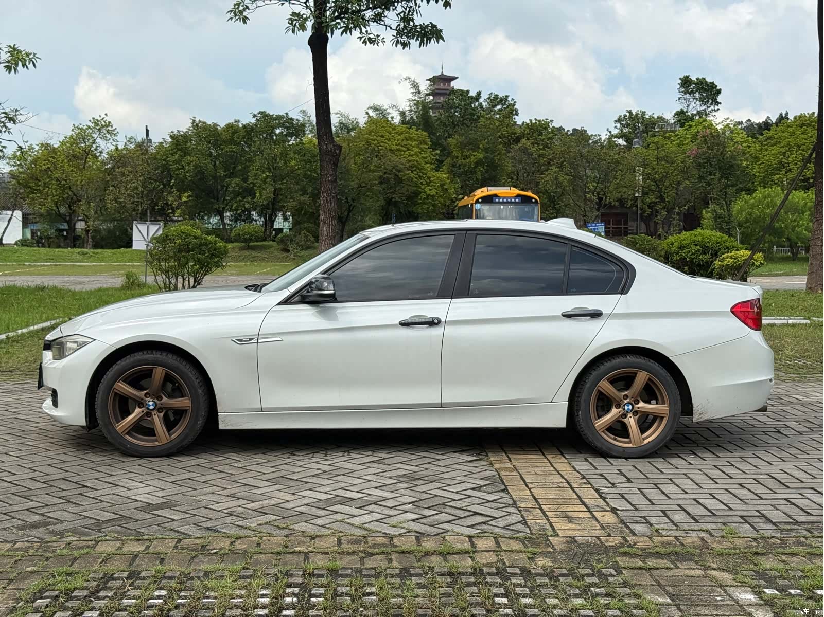 BMW 3 Series, 2013 4