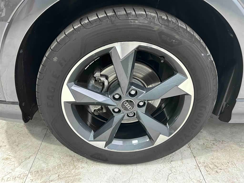 Audi Q3, 2023 18