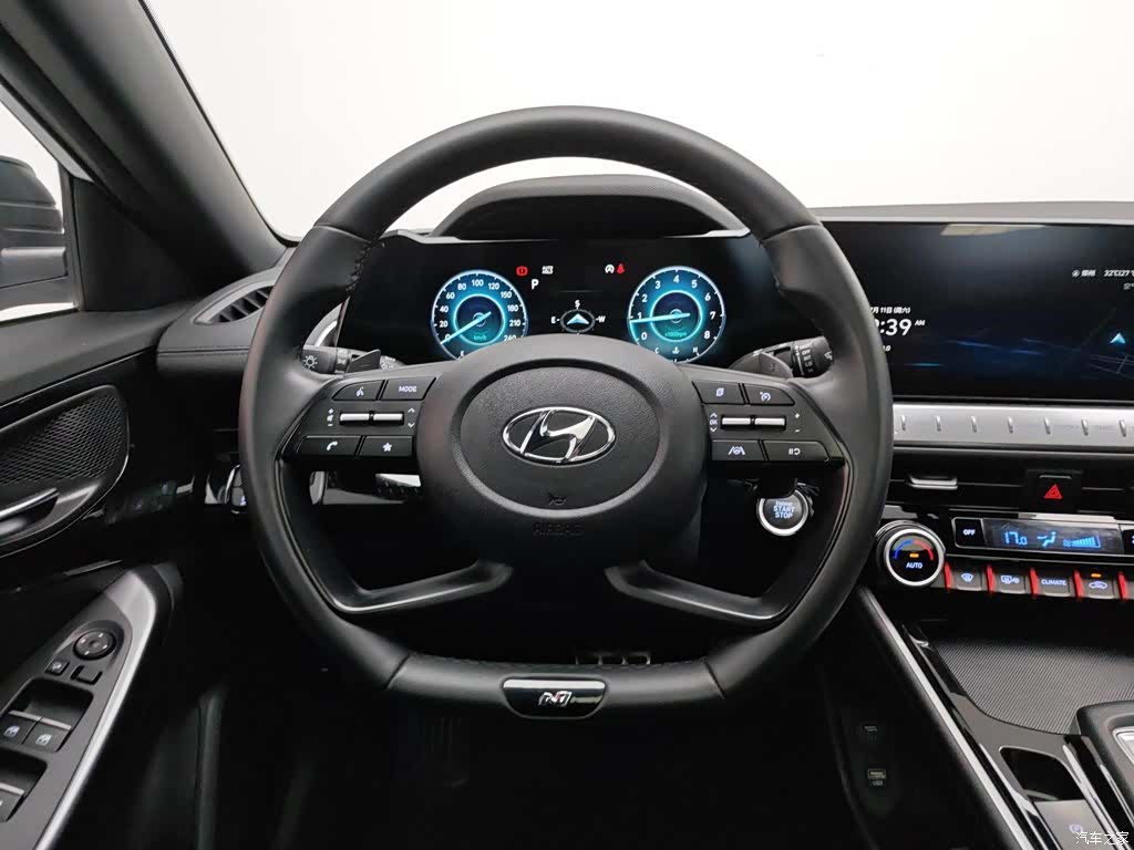 Hyundai Lafesta, 2024 11