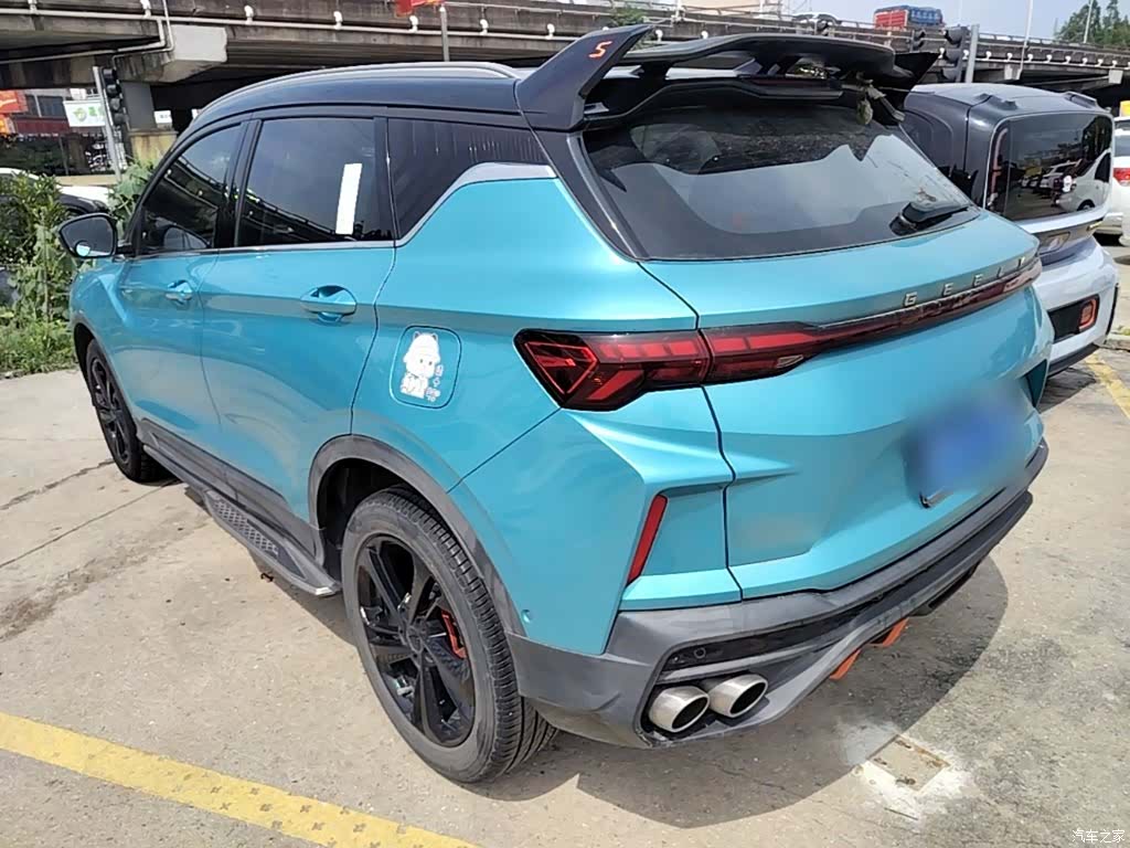 Geely Coolray, 2022 все фото
