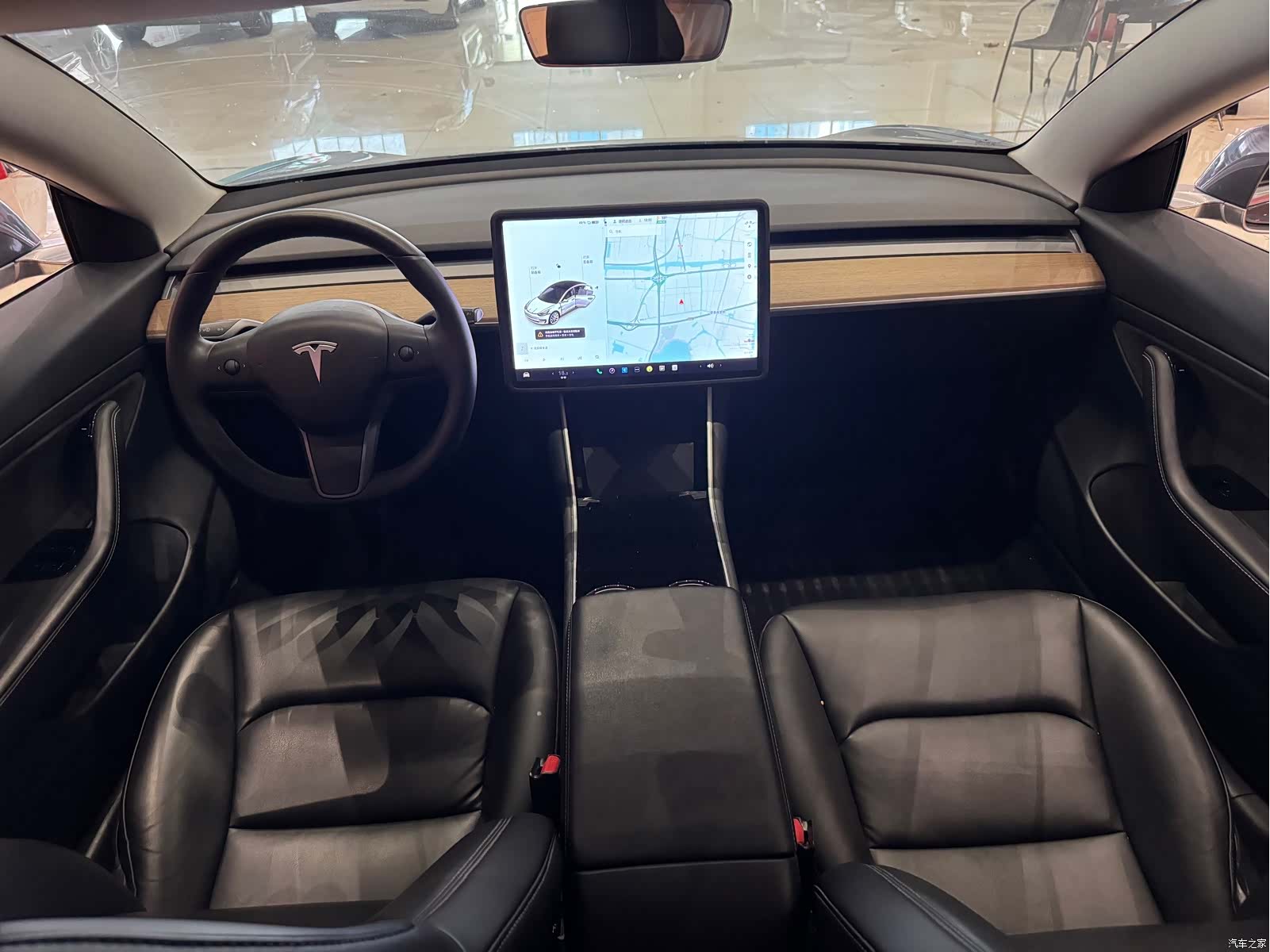 Tesla Model 3, 2020 9