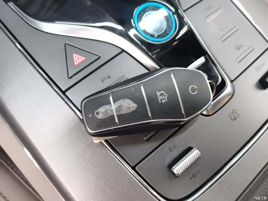 BYD Tang, 2024 9