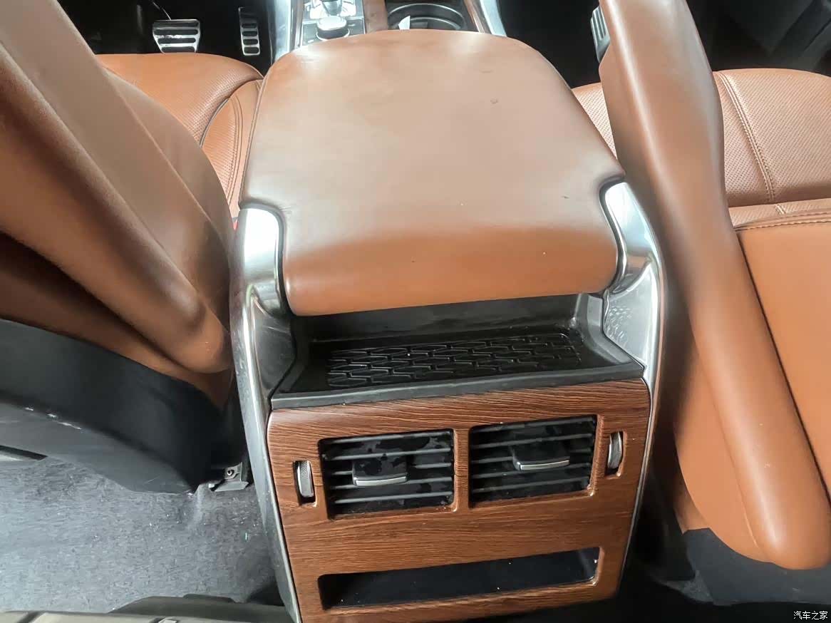 Land Rover Range Rover, 2015 10