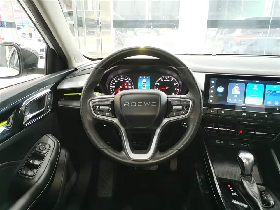 Roewe i5