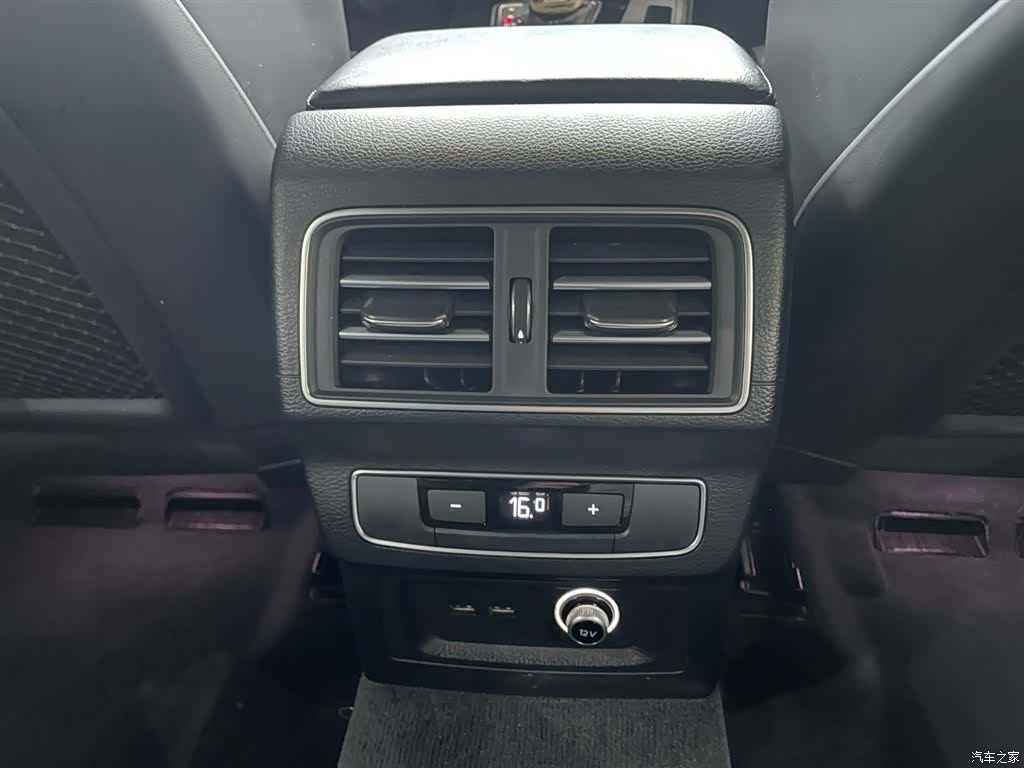 Audi Q5L, 2024 17