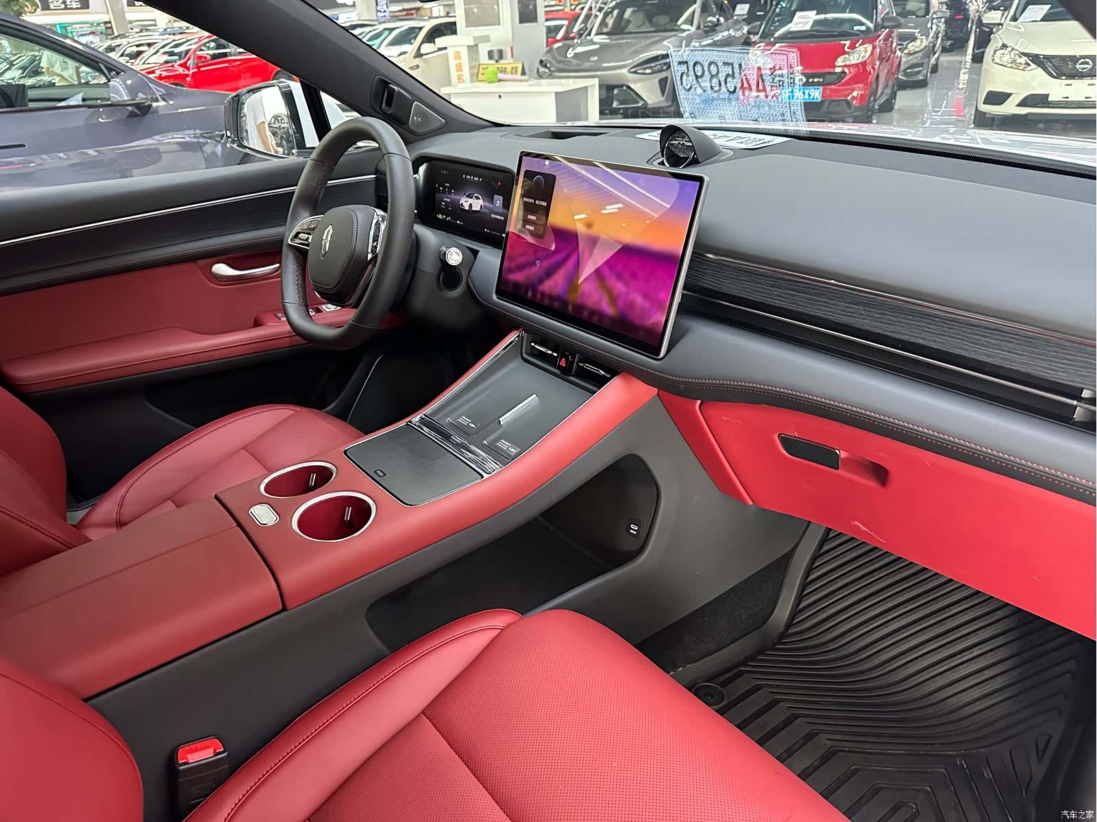 AITO M5, 2025 10