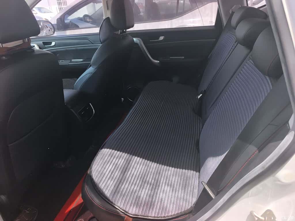 Haval M6, 2018 10