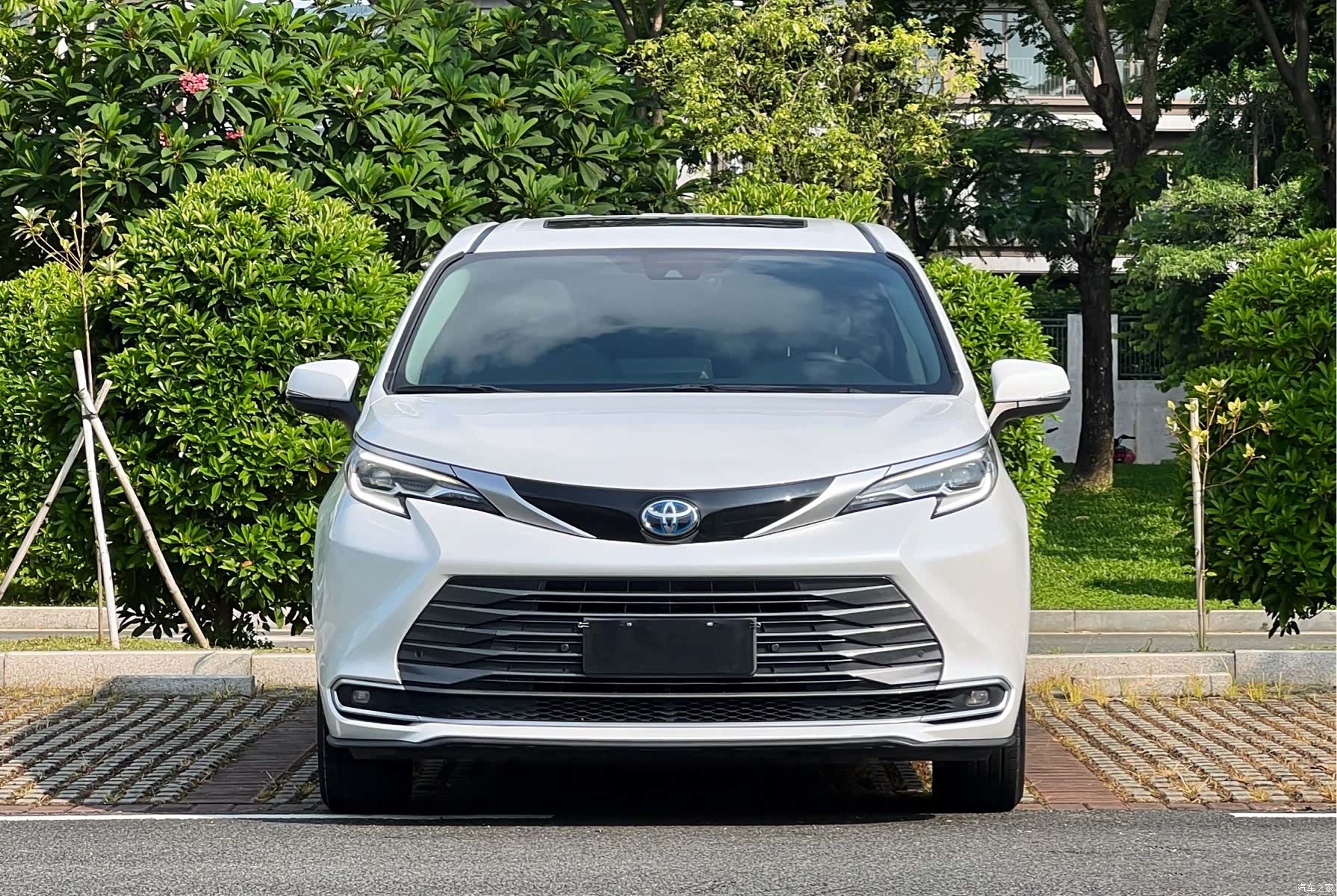 Toyota Sienna, 2023 2