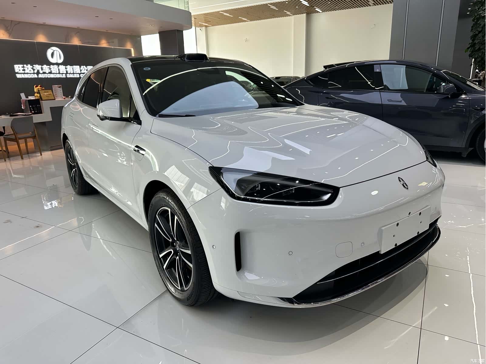 AITO M5, 2025 3