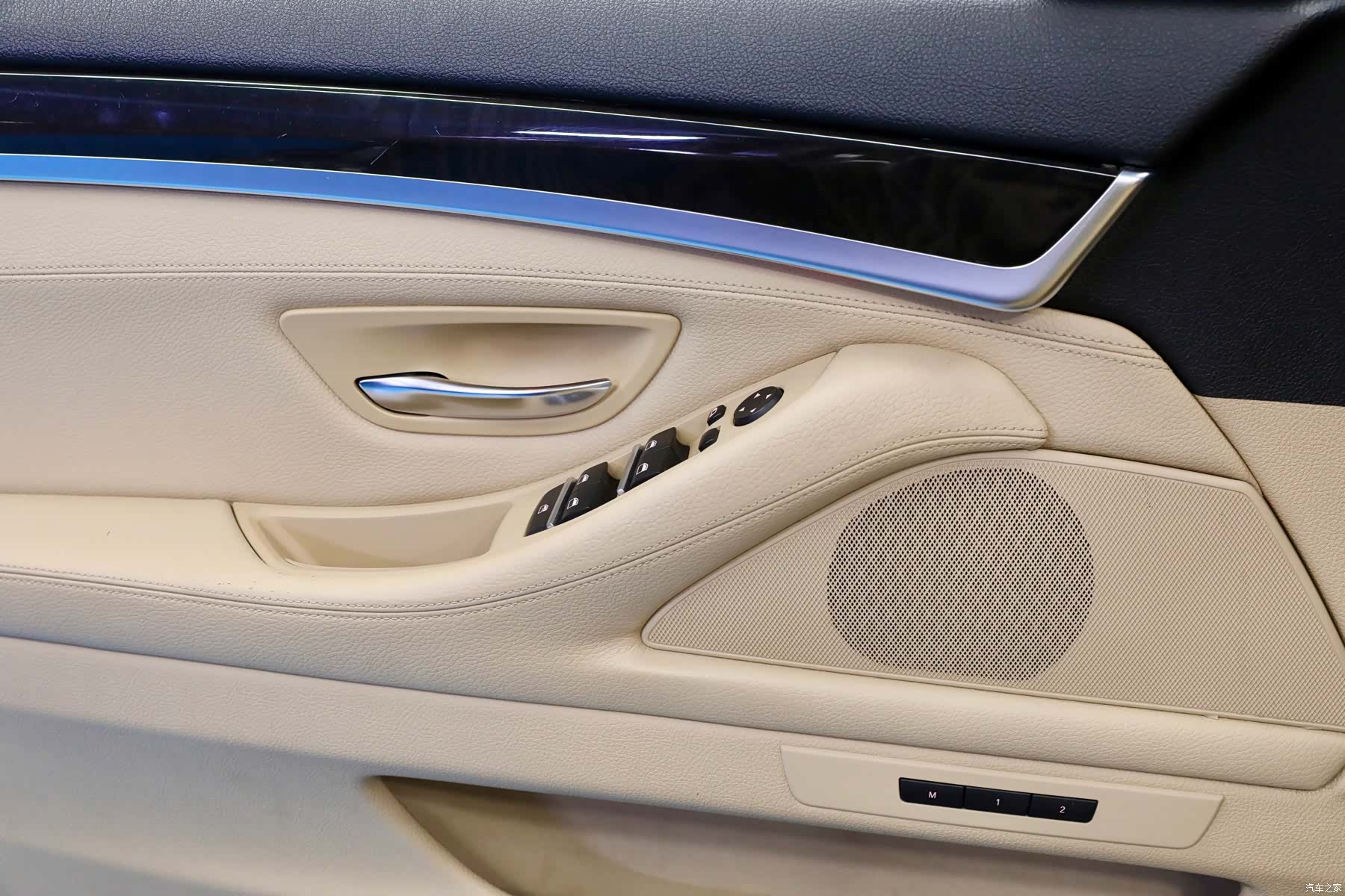 BMW 5 Series, 2012 19