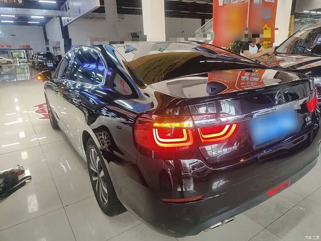 Citroen C6, 2023 все фото