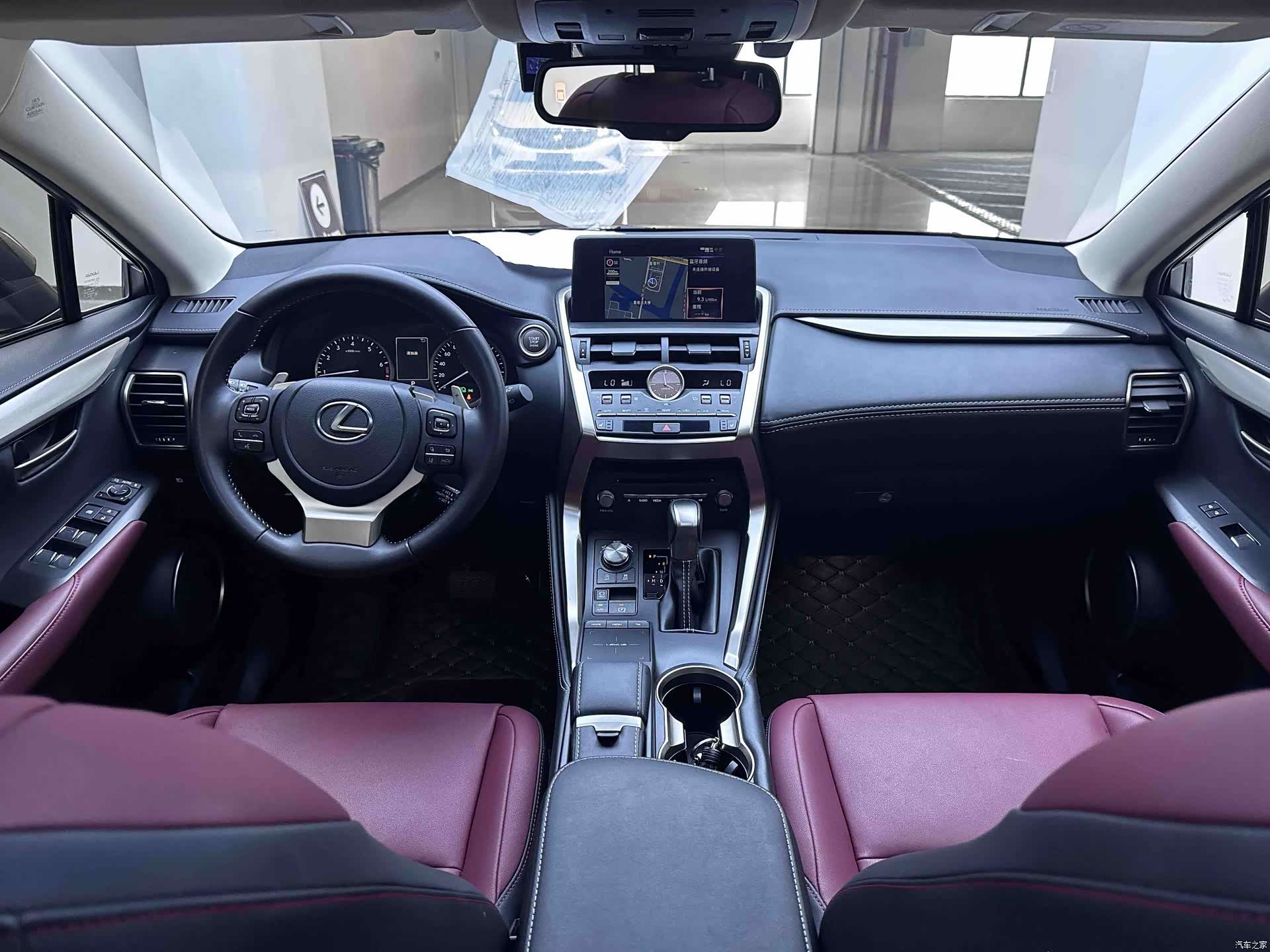 Lexus NX, 2021 10