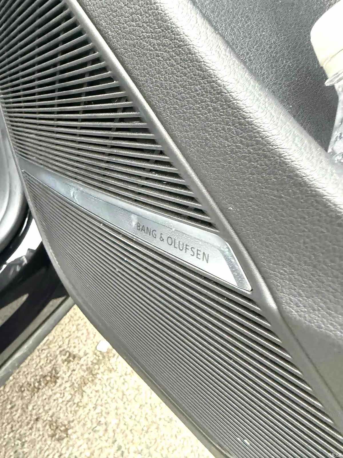 Audi Q8, 2020 9