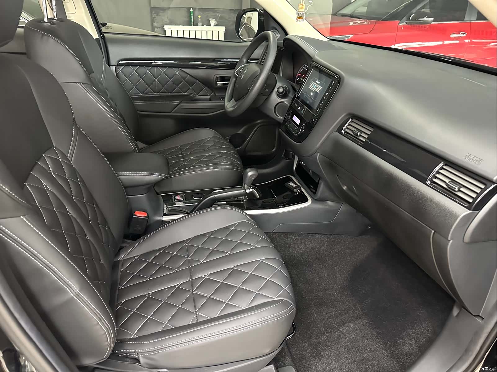 Mitsubishi Outlander, 2022 9