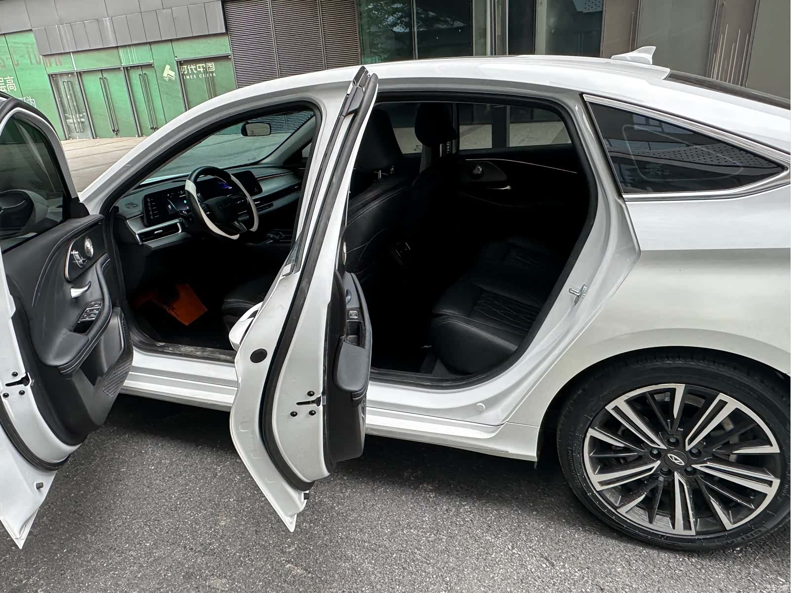 Chery Arrizo 8, 2023 10