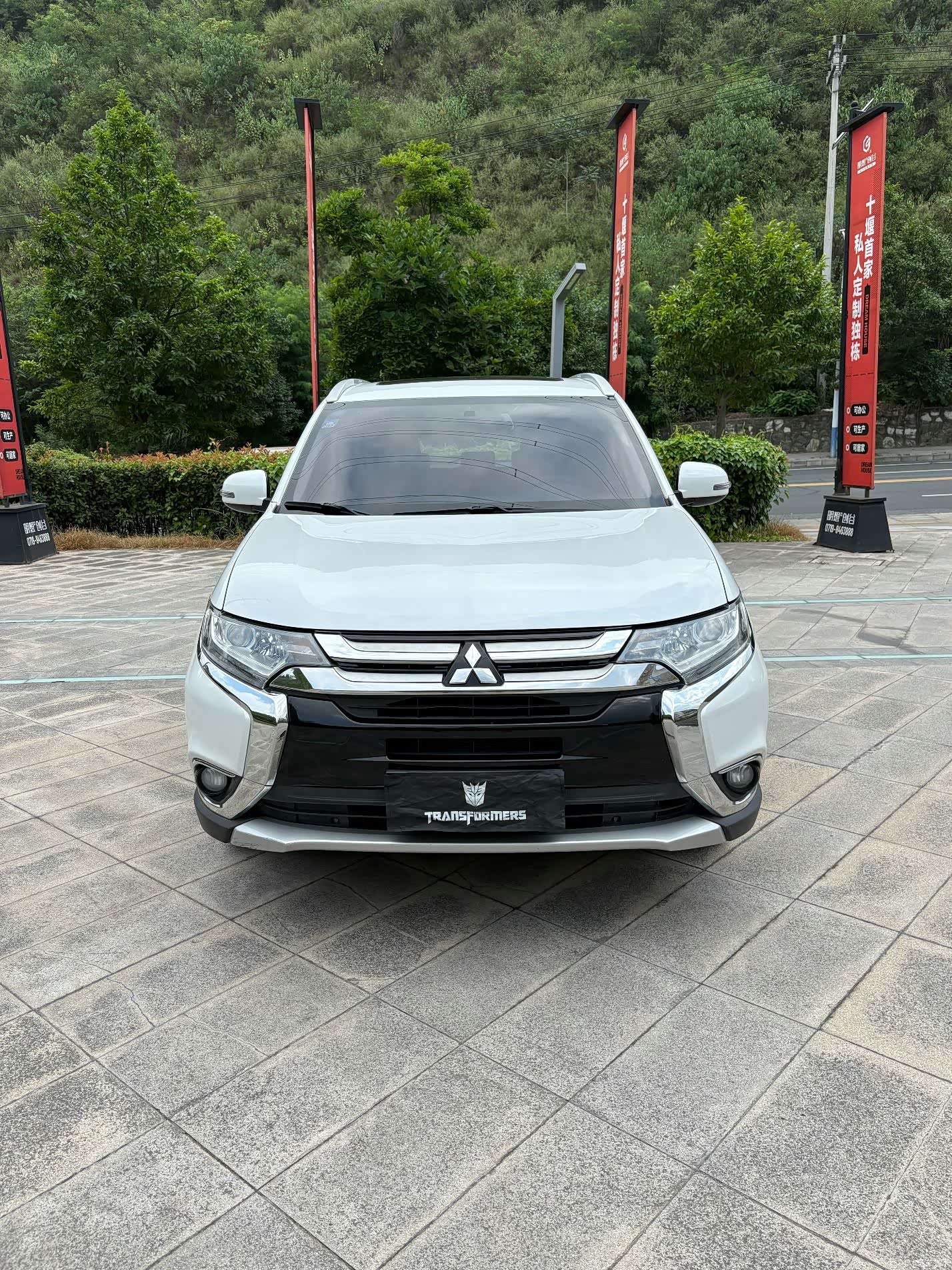 Mitsubishi Outlander, 2018 2