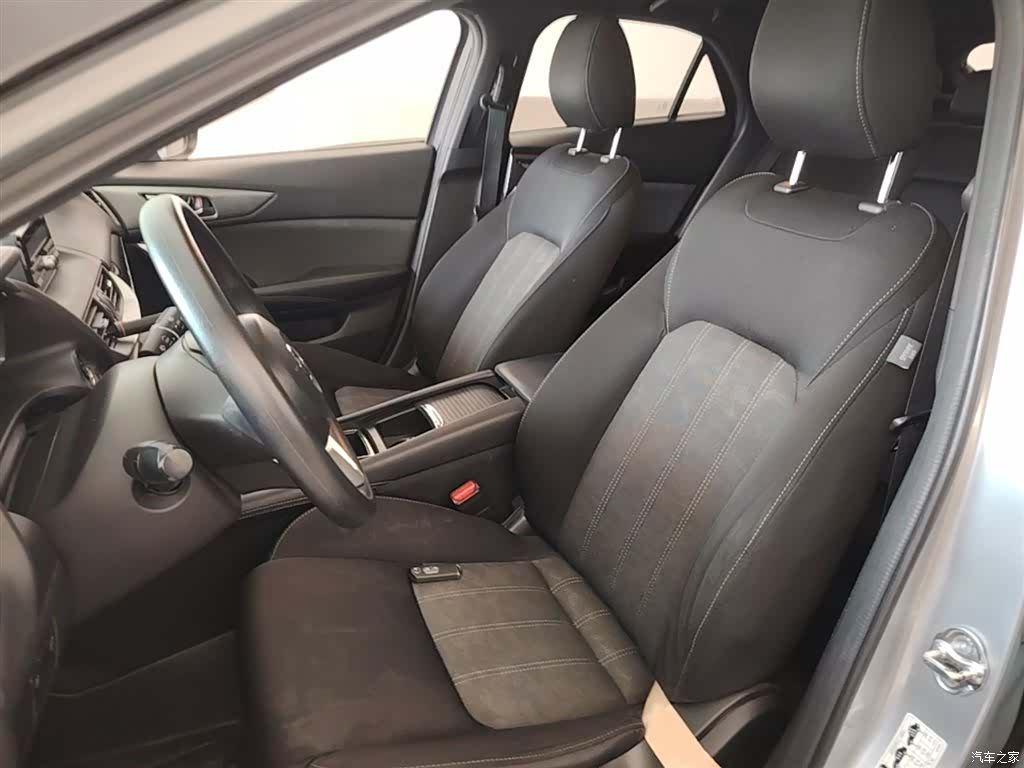 Mazda CX-4, 2017 11