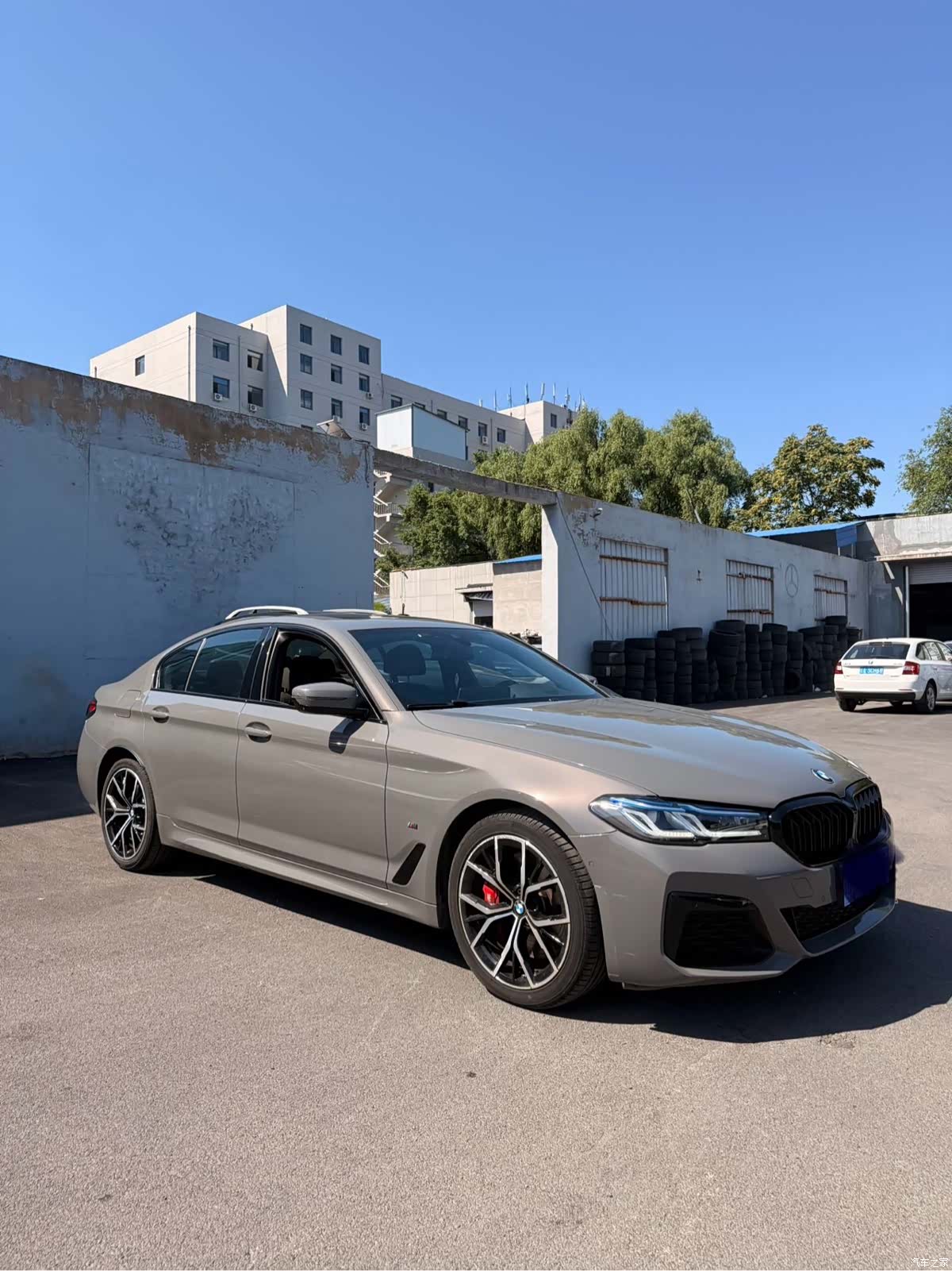 BMW 5 Series, 2021 3