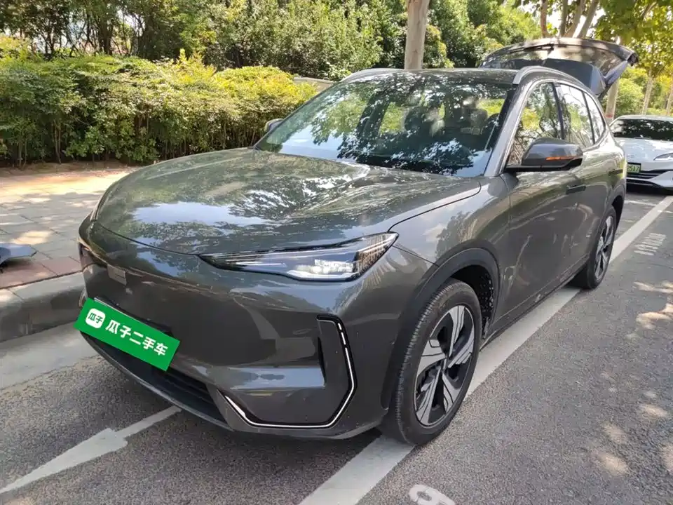 Geely Galaxy Galaxy E5