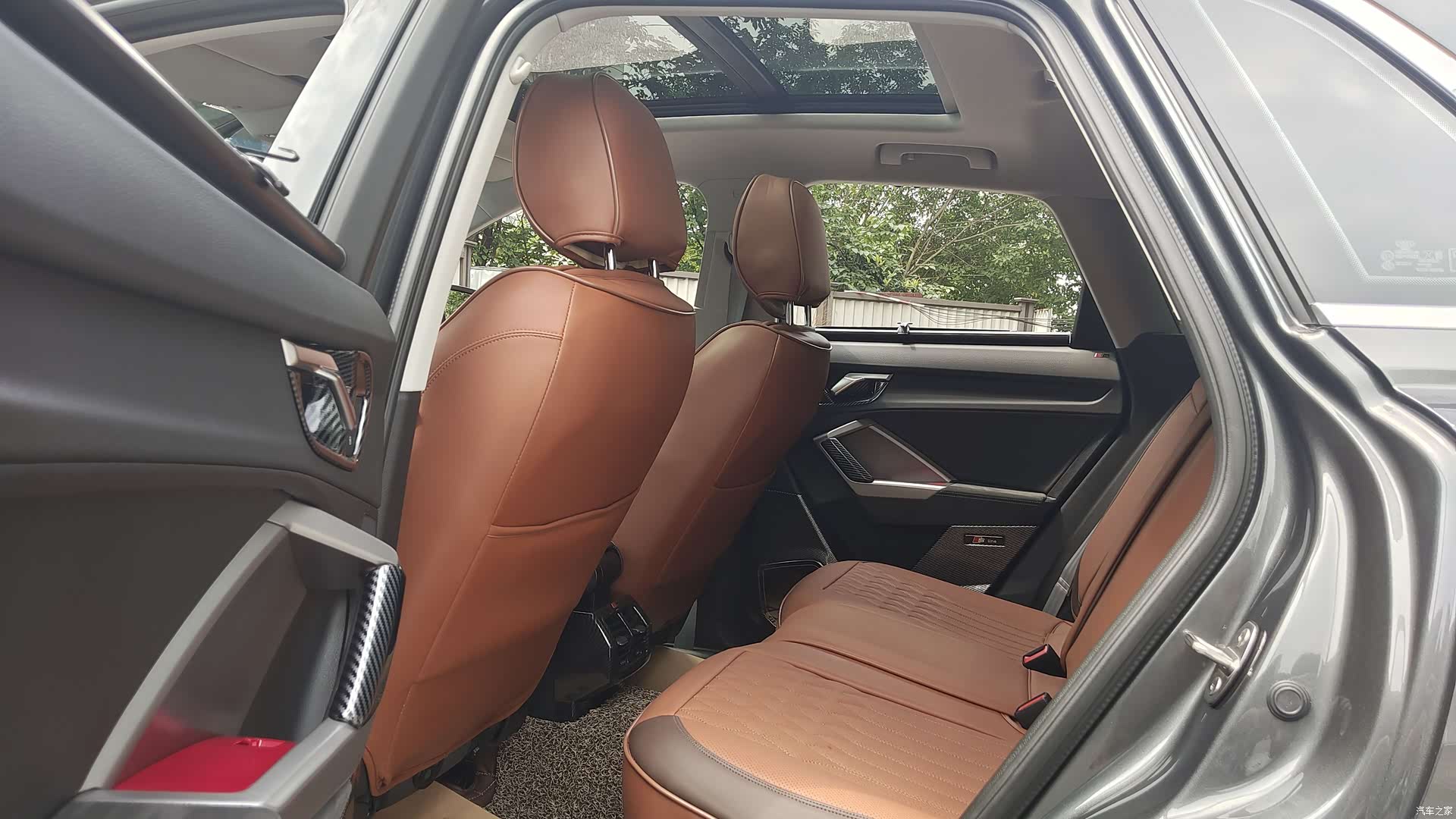 Audi Q3, 2022 11