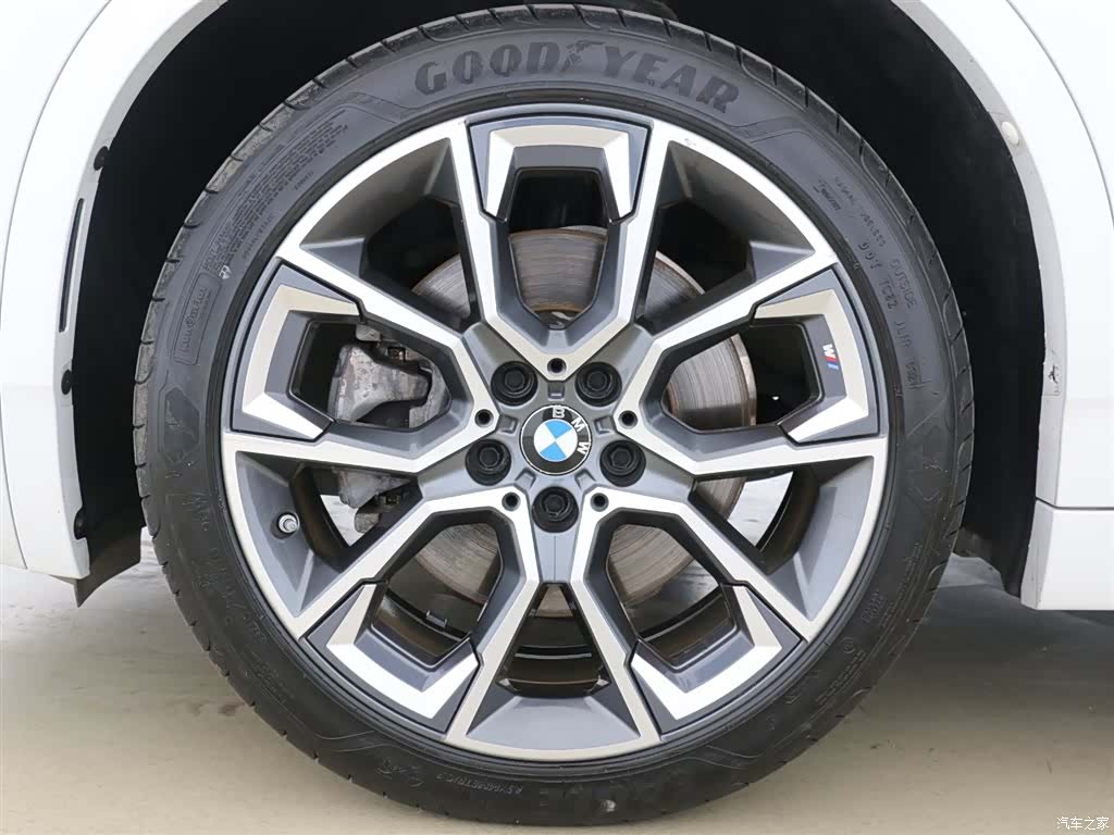 BMW X2, 2021 все фото
