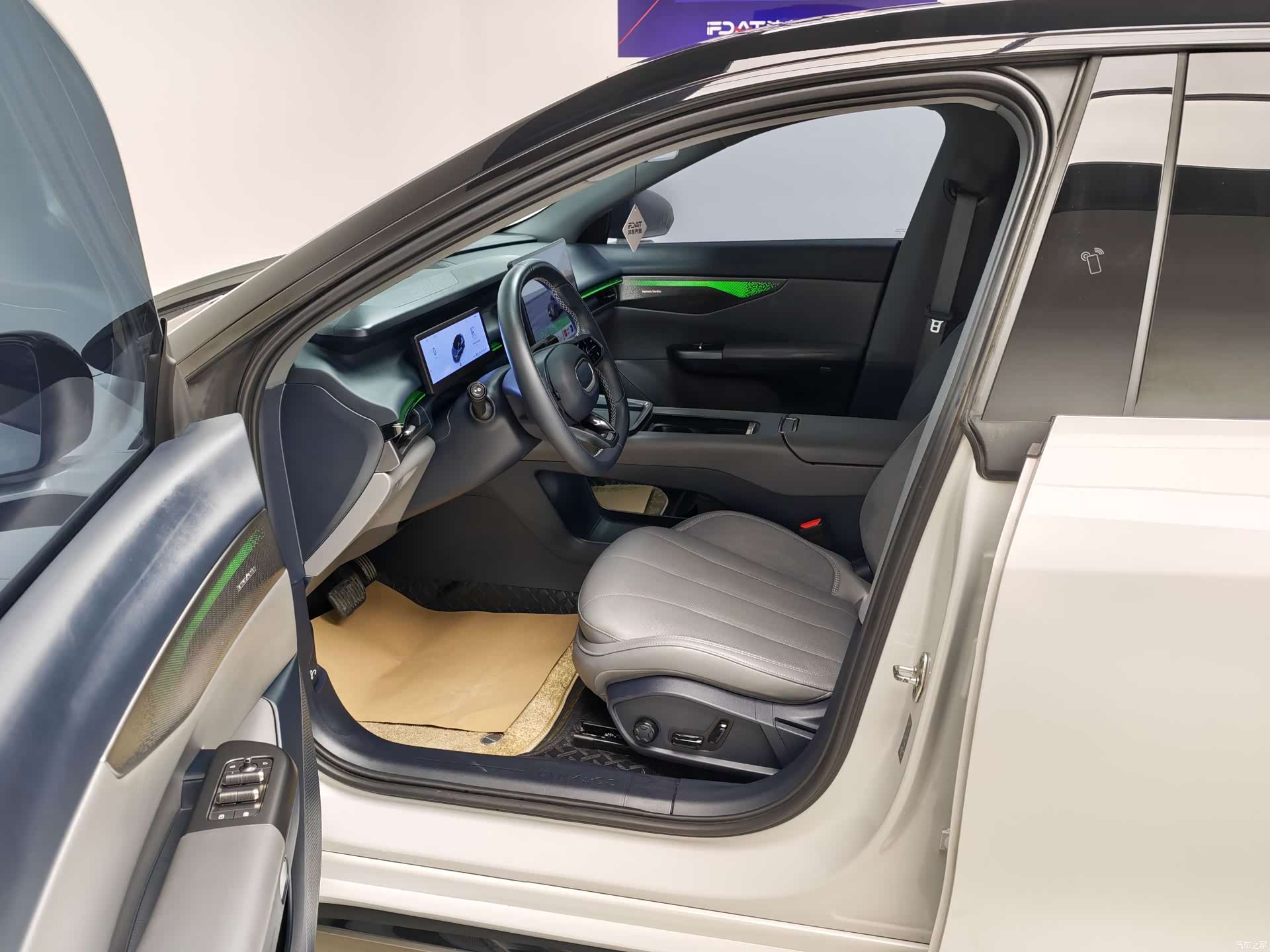 Lynk & Co 02, 2025 13