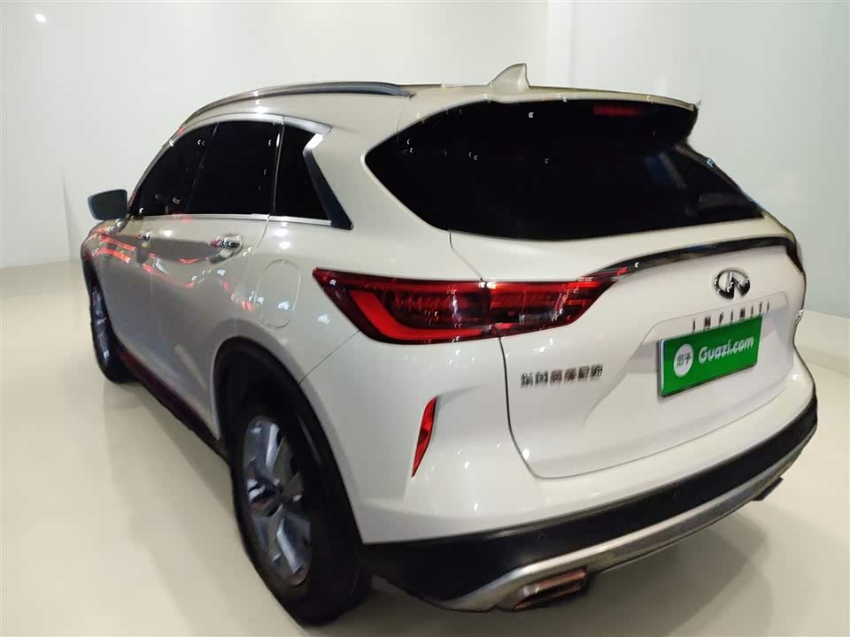 Infiniti QX50