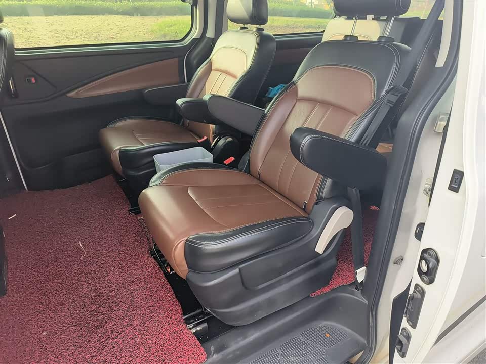 Forthing Popular F600