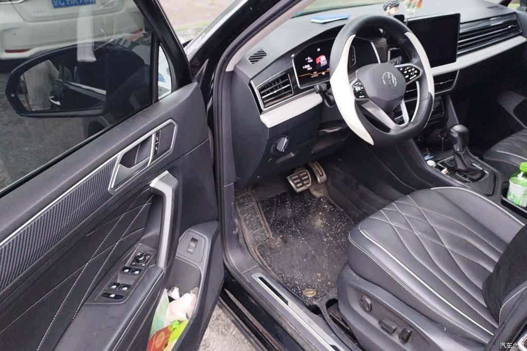 Volkswagen Tiguan L, 2022 7