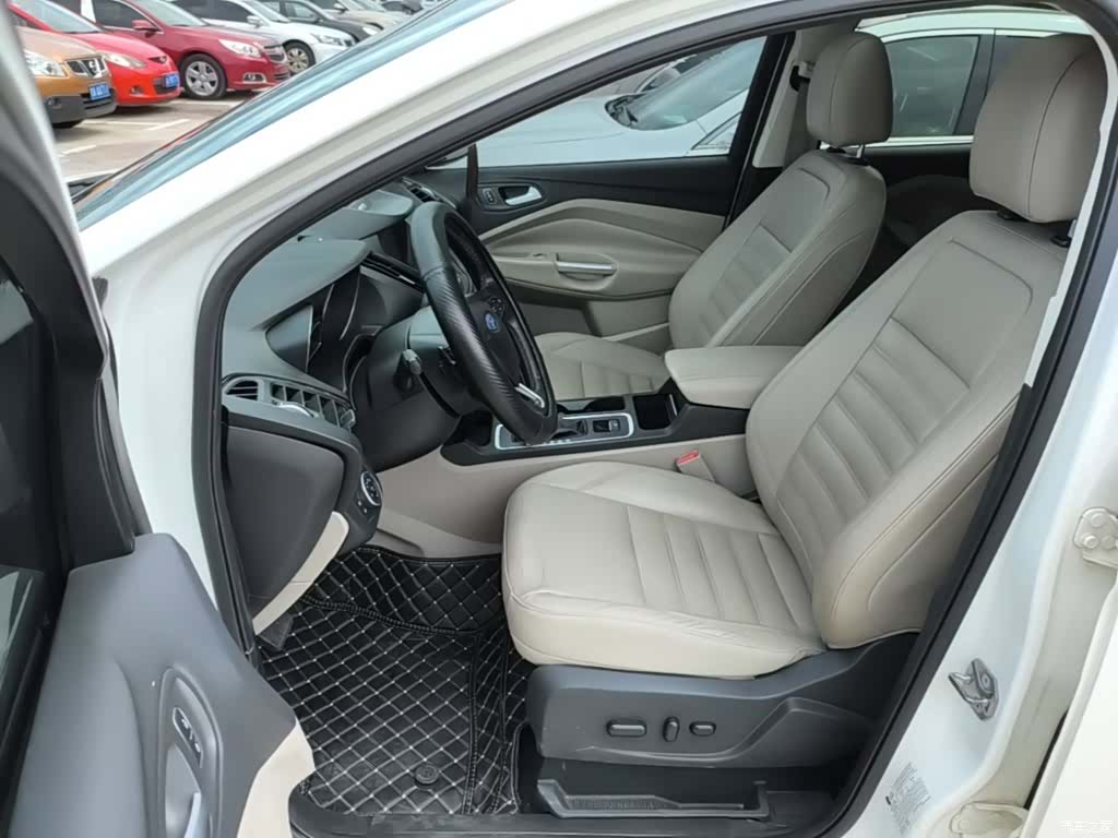 Ford Kuga, 2017 15