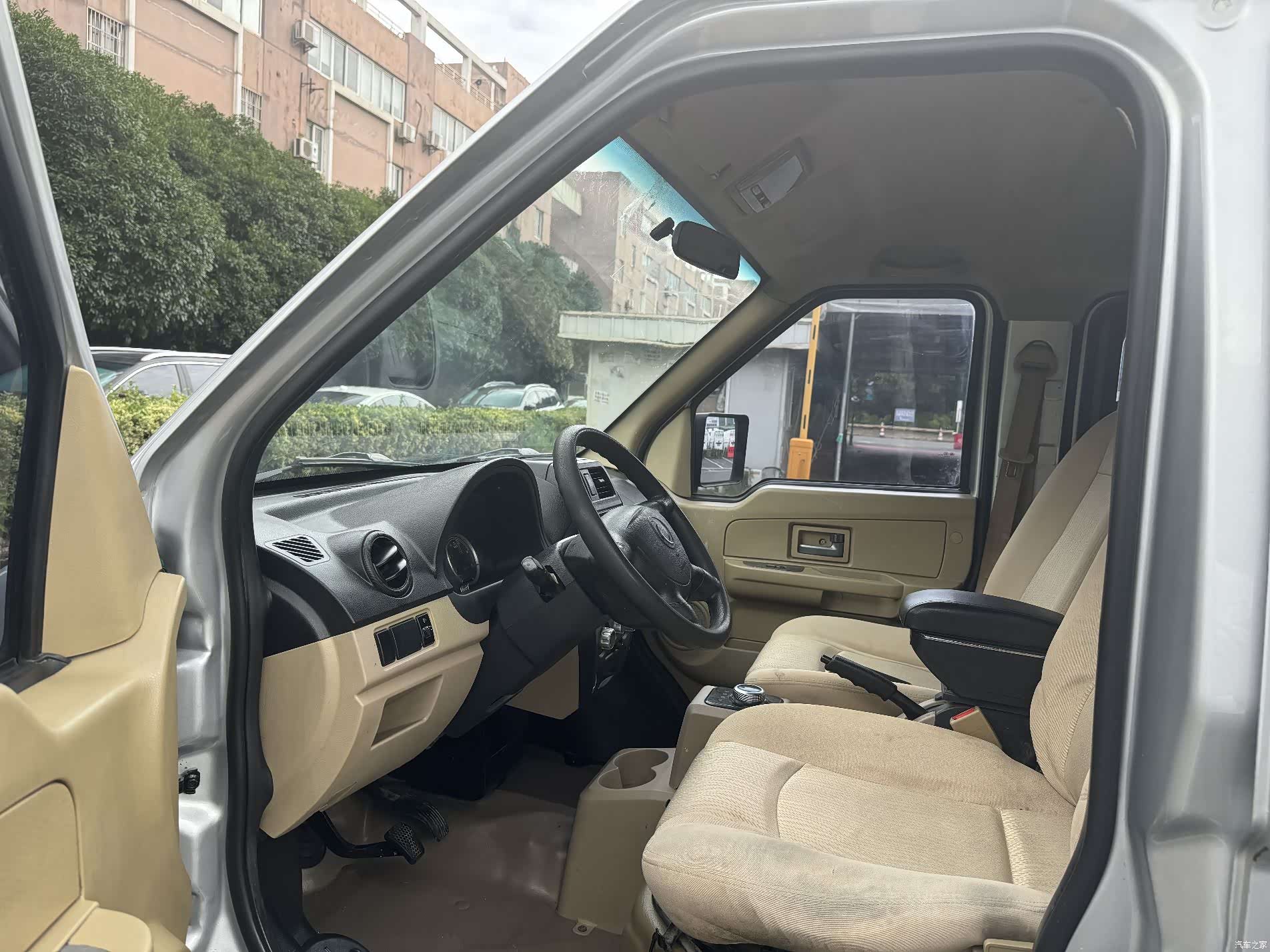 DongFeng EC36, 2022 13