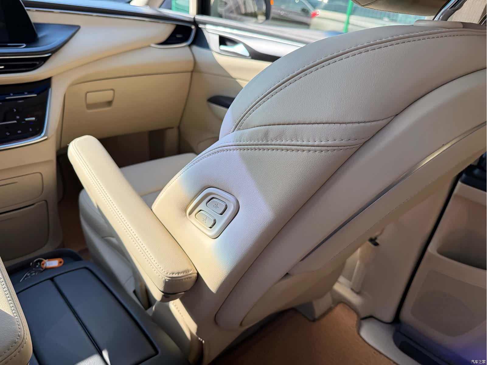 Buick GL8, 2022 16