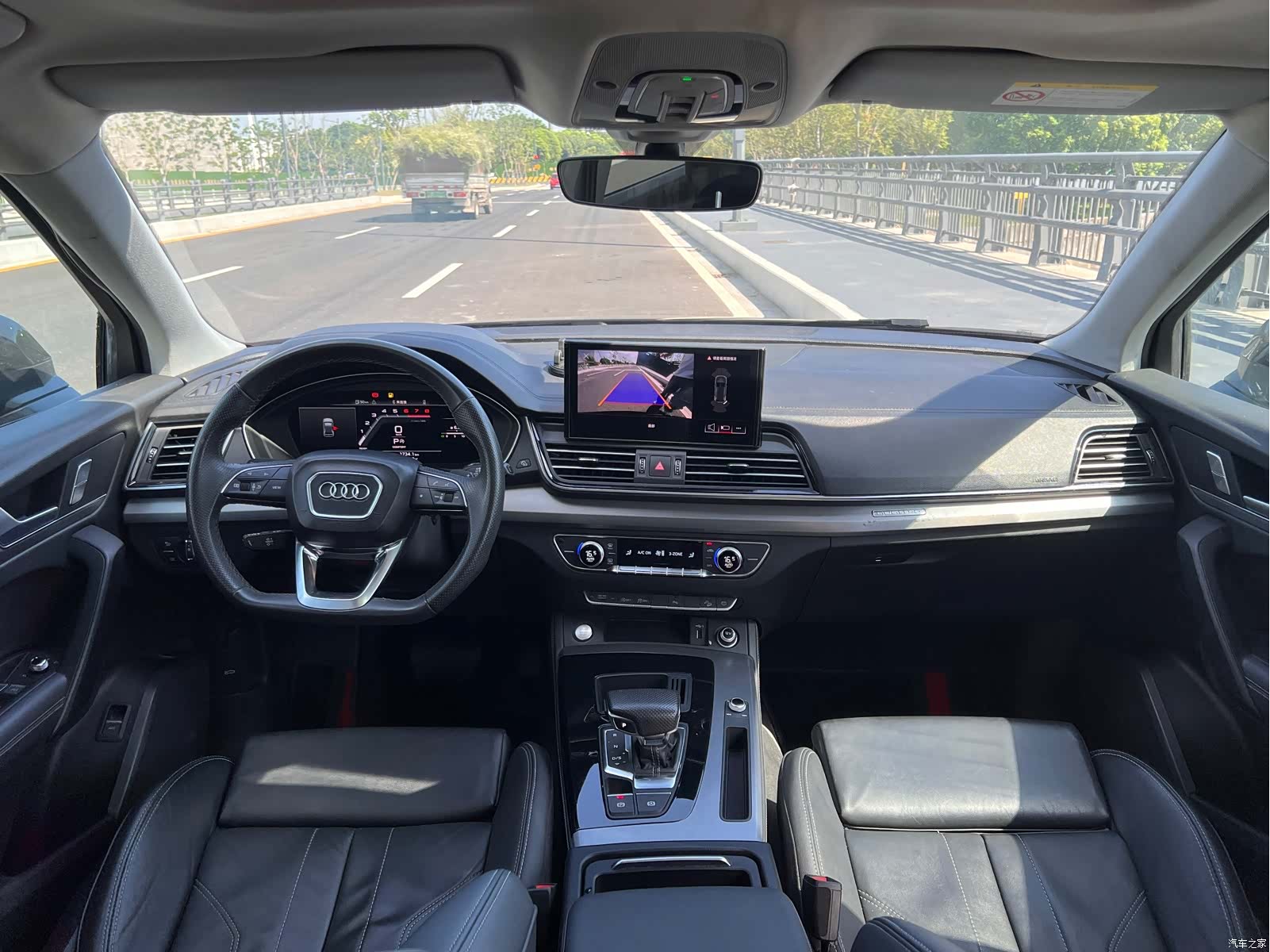 Audi Q5L, 2024 все фото