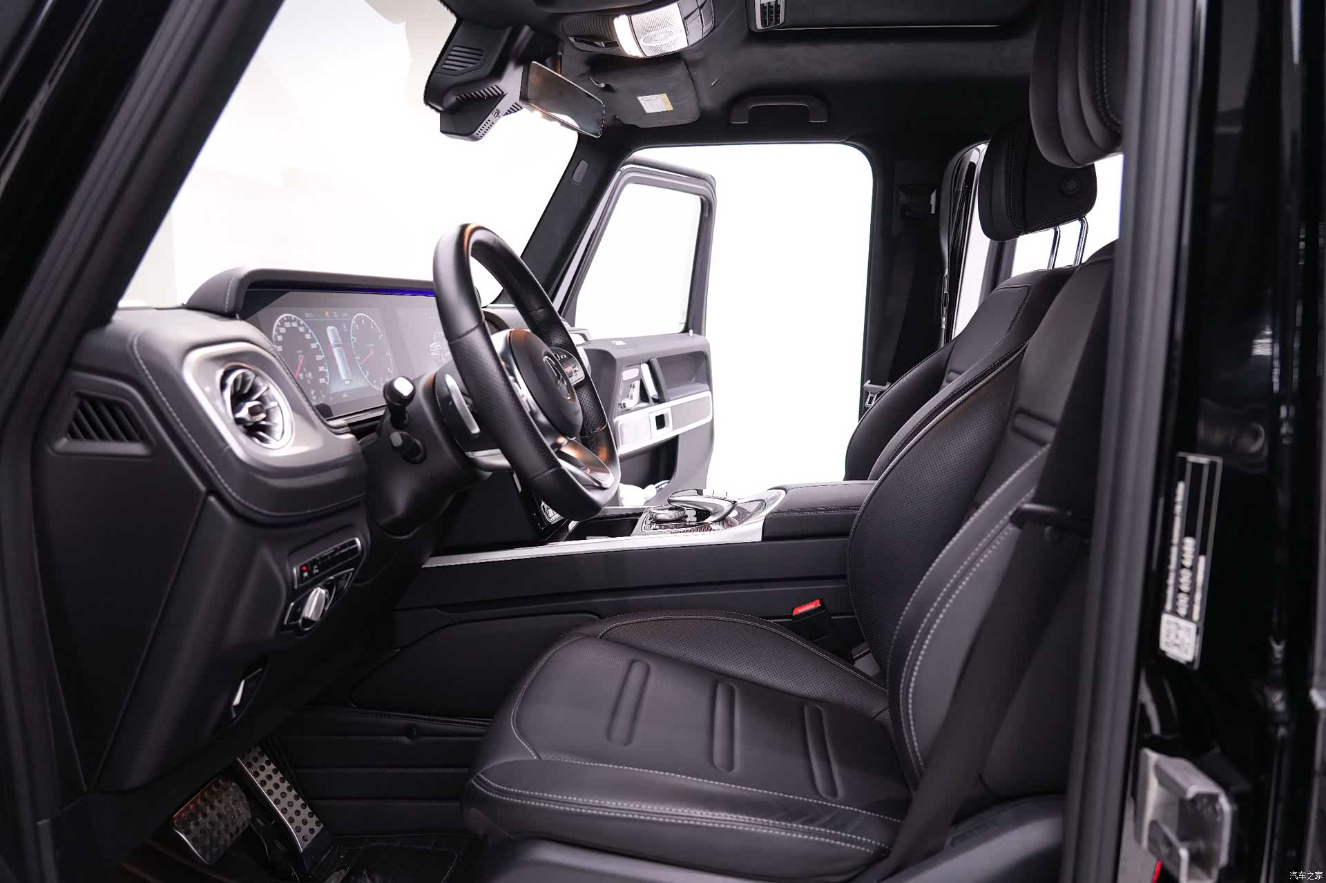 Mercedes-Benz G-Class, 2022 11