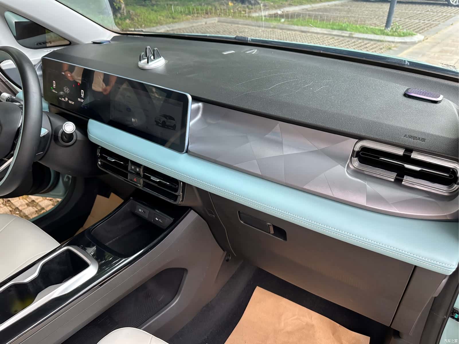 Geely E, 2024 19