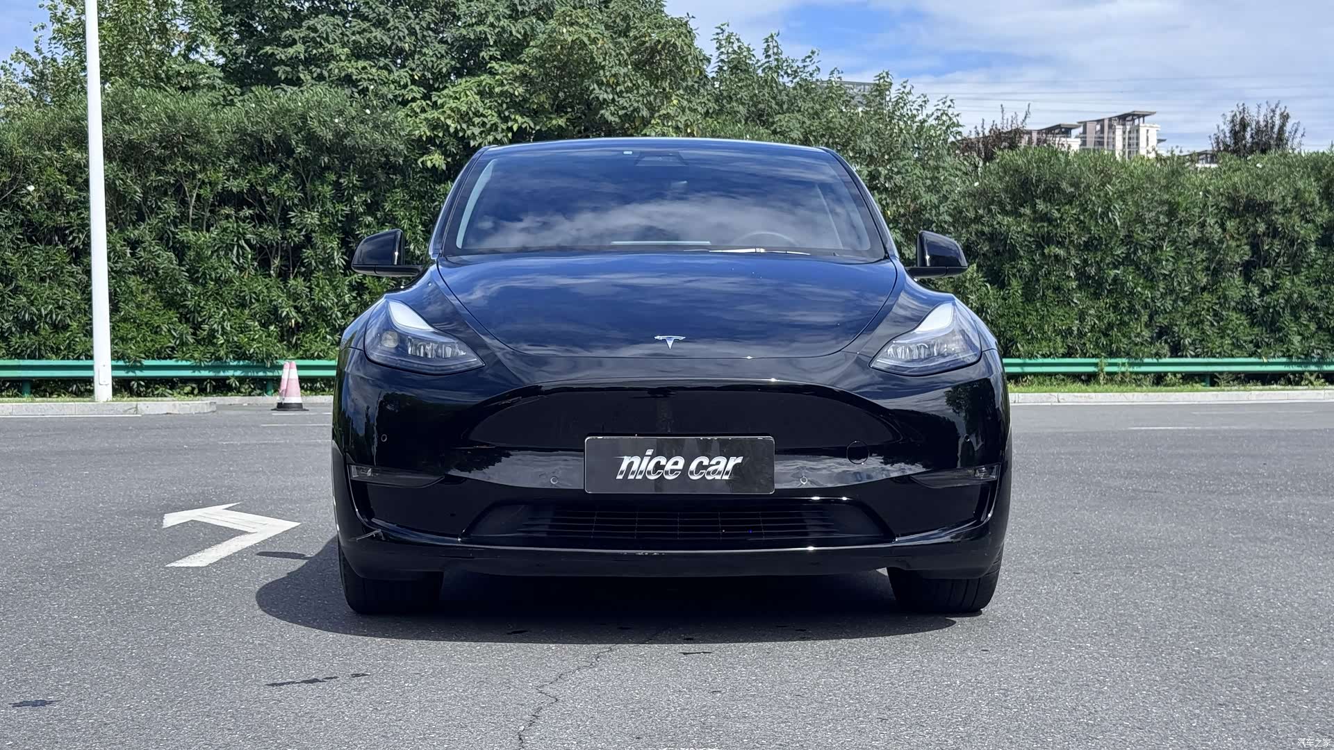 Tesla Model Y, 2022 2