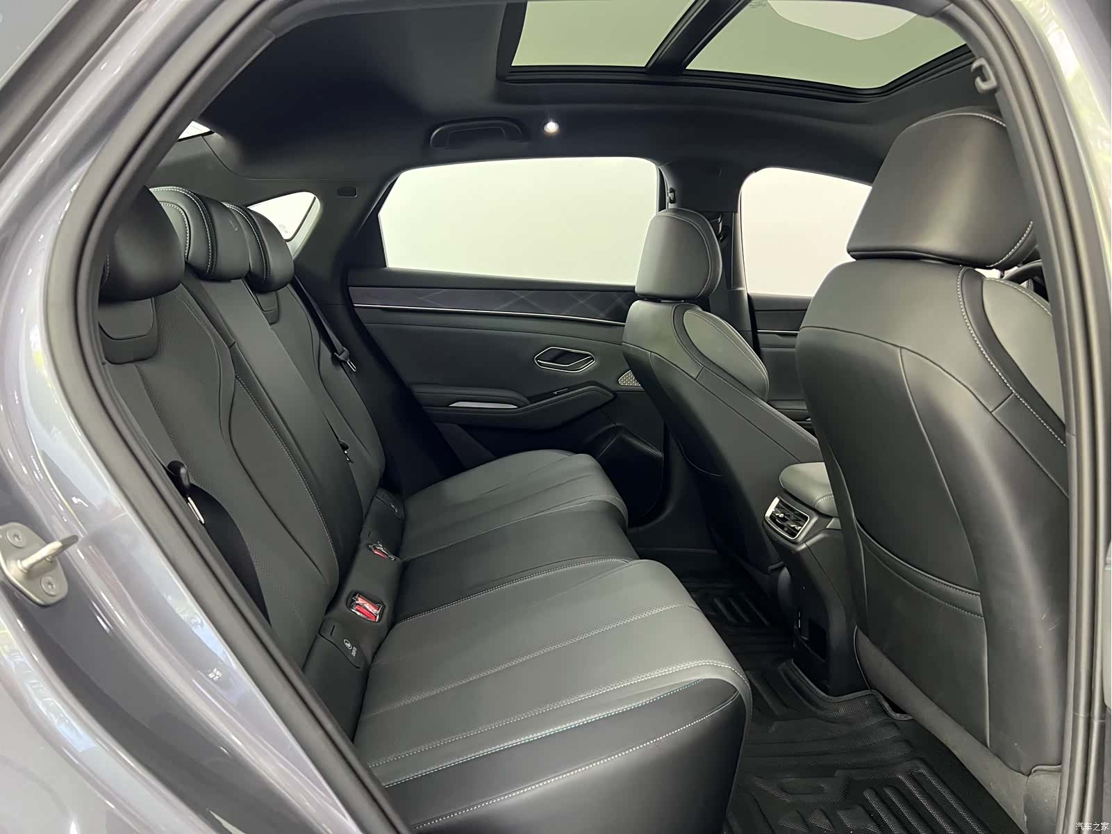 BYD Qin, 2025 11