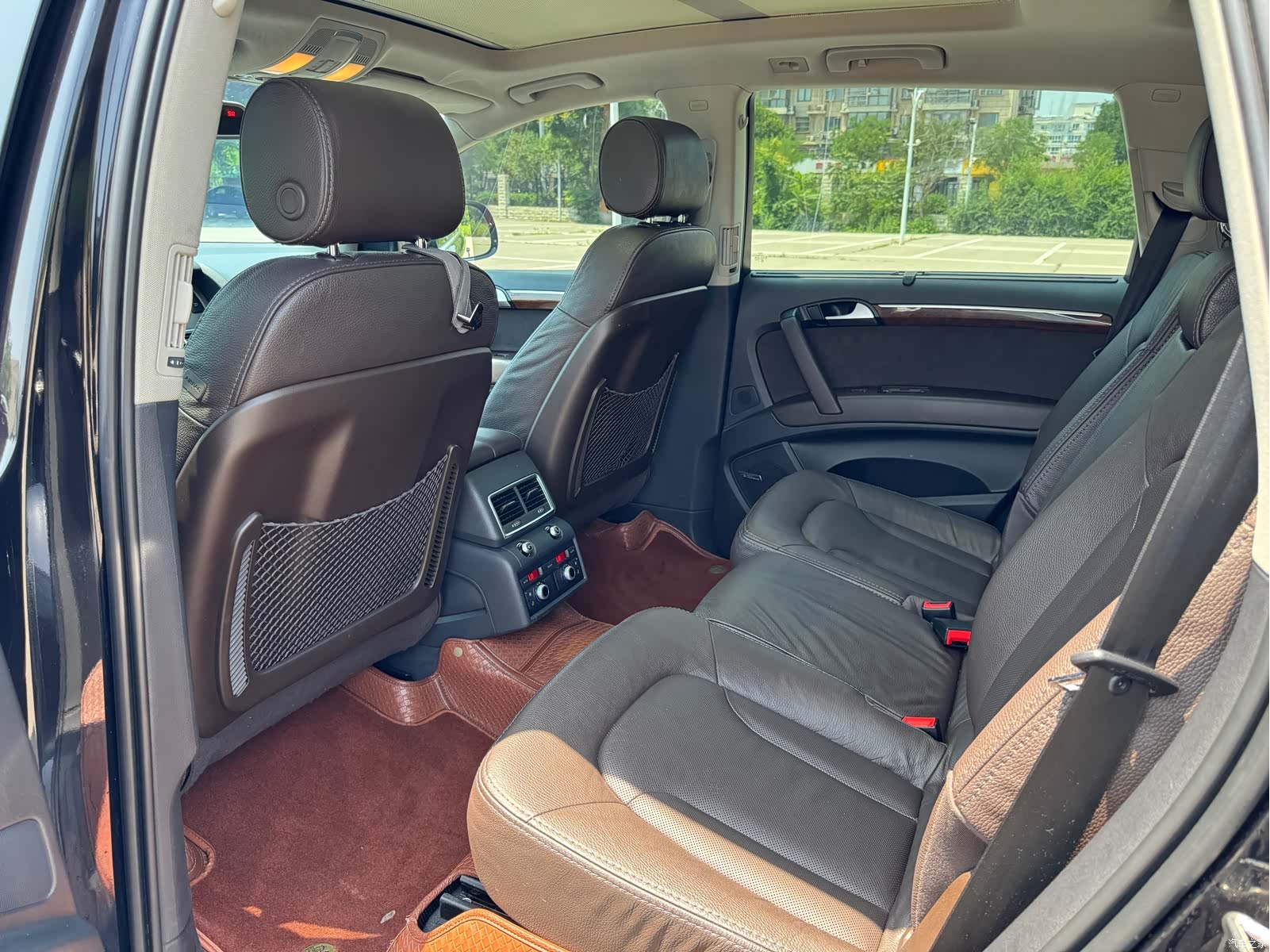 Audi Q7, 2015 12