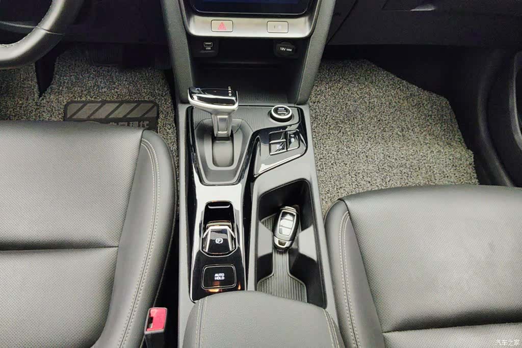 Hyundai ix35, 2021 16