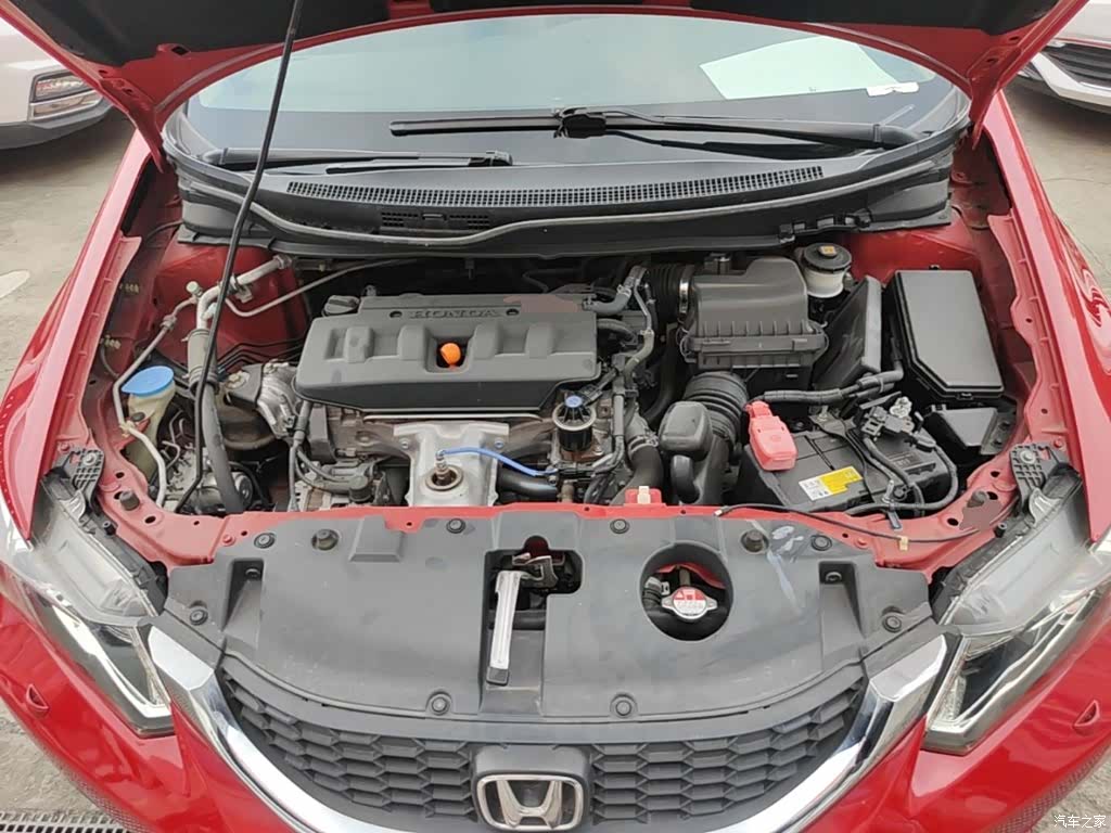 Honda Civic, 2015 16