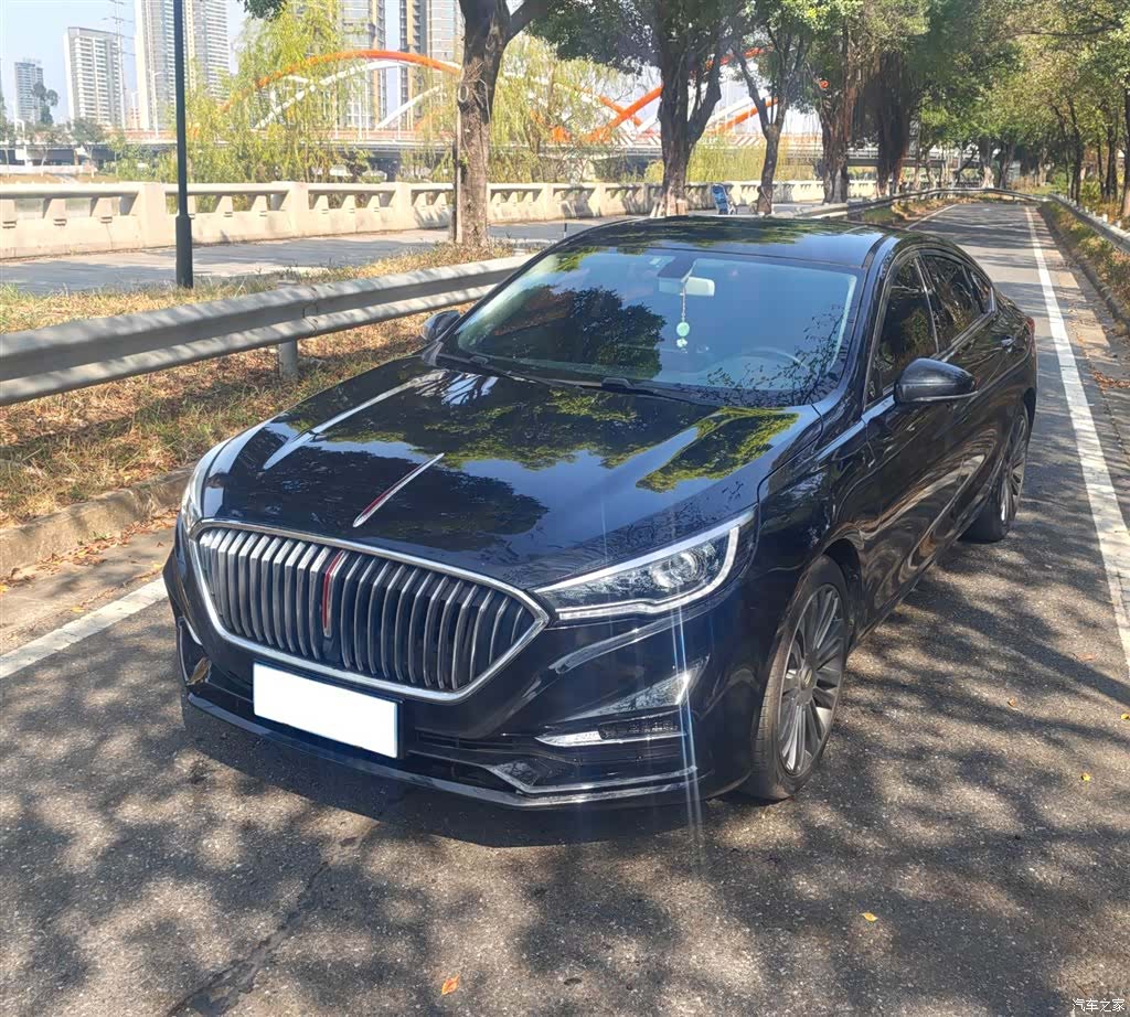 Hongqi H5