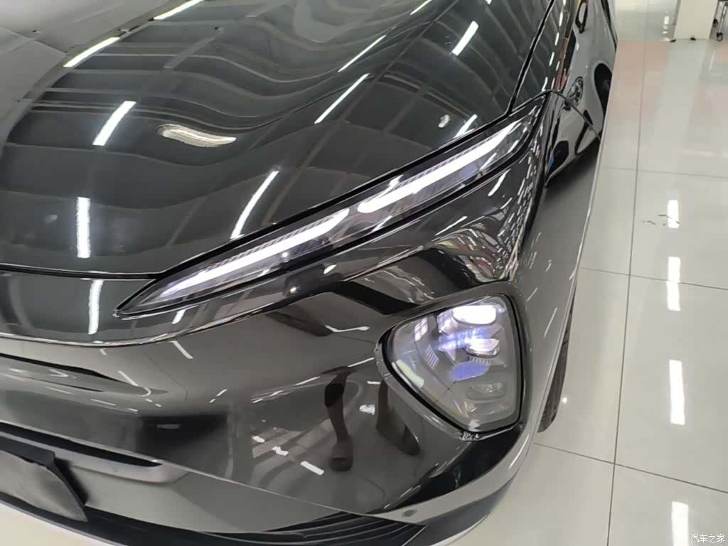 NIO ES8, 2023 24