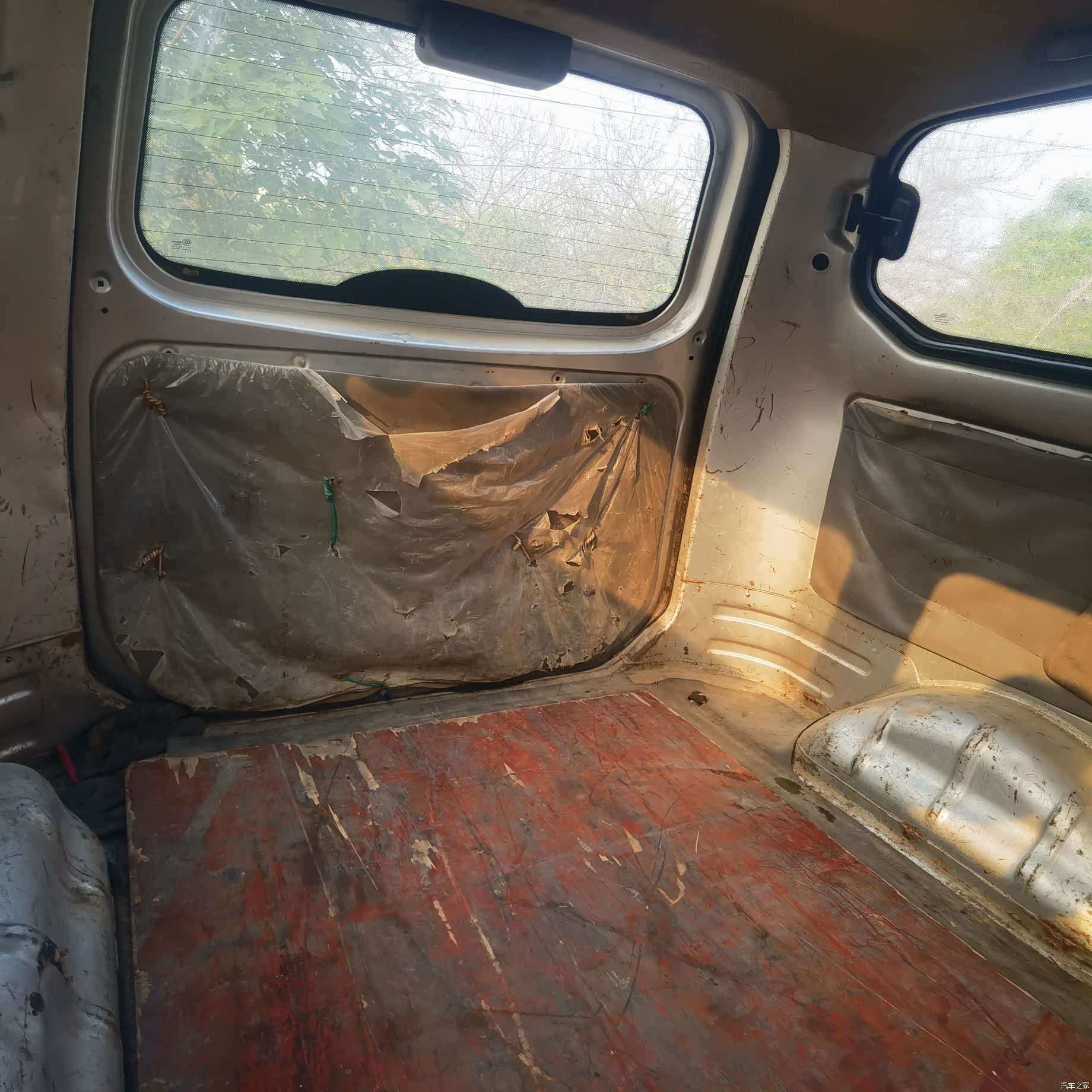 Wuling Hongguang, 2011 9
